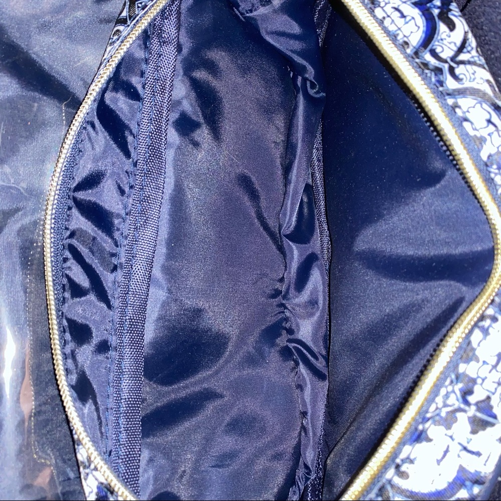 travel case - Picture 6 of 13